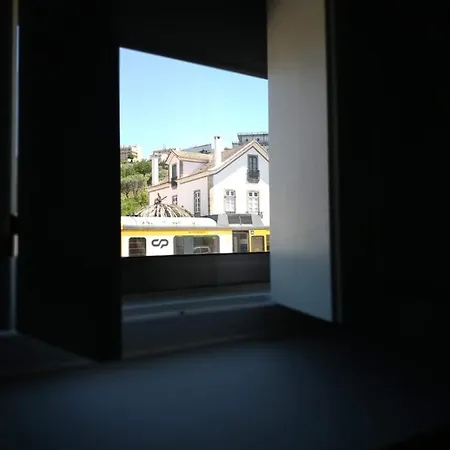 Indouro & Wine Bar Hostel